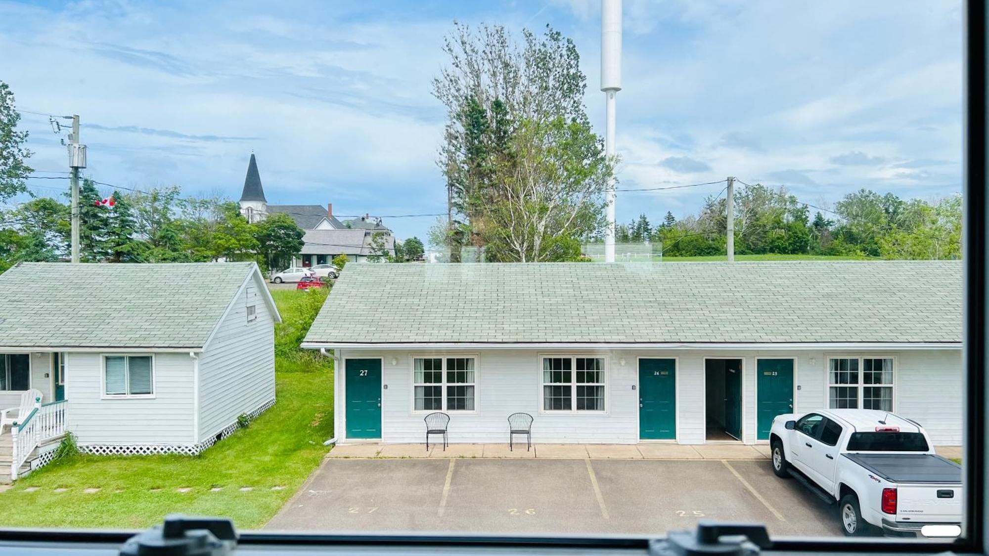 Anne Shirley Motel & Cottages 卡文迪西 外观 照片