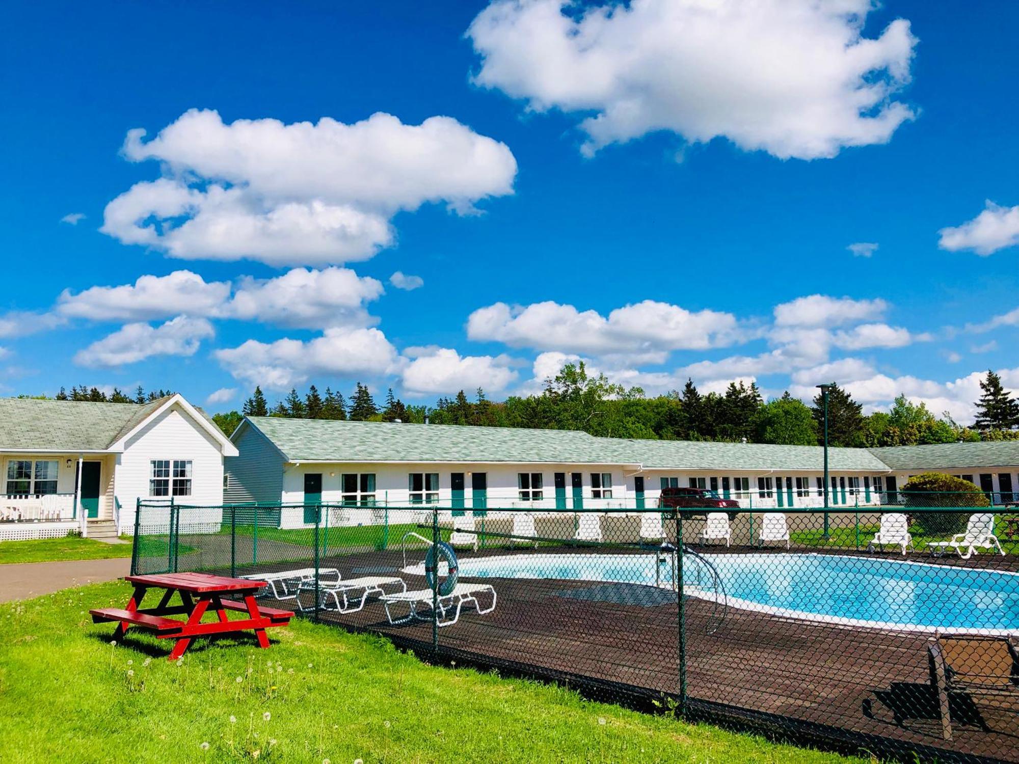 Anne Shirley Motel & Cottages 卡文迪西 外观 照片