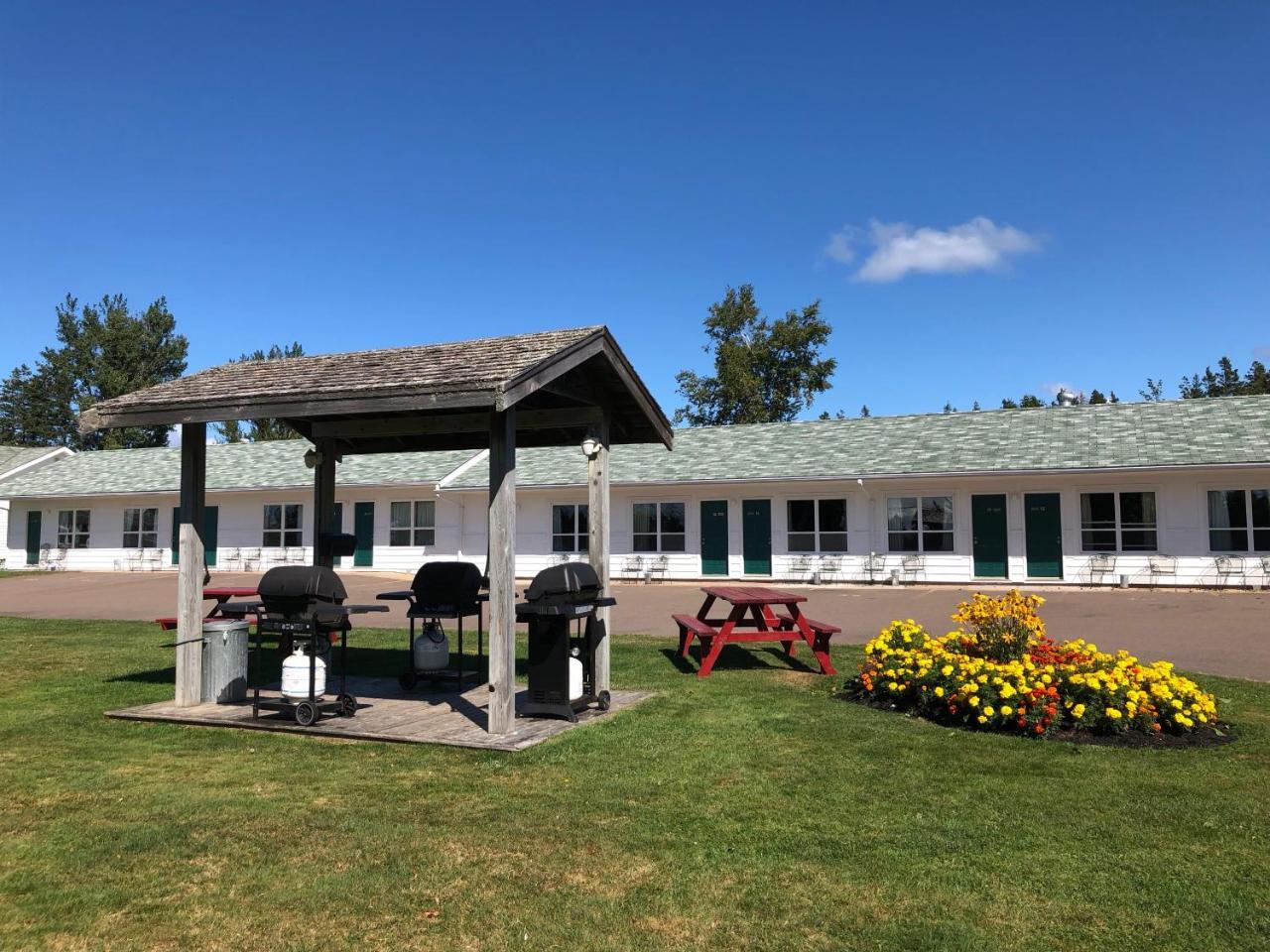 Anne Shirley Motel & Cottages 卡文迪西 外观 照片
